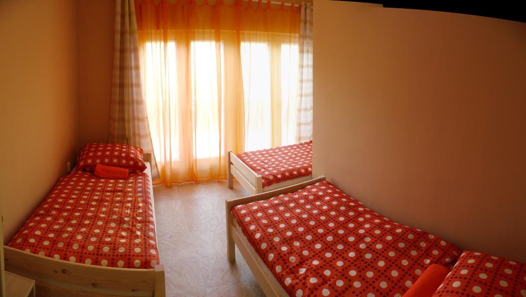 Orchidea Apartman Tata Ruang foto
