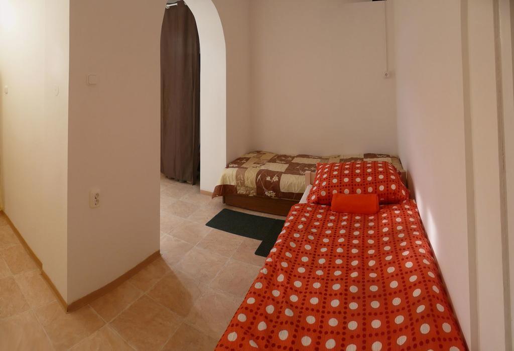 Orchidea Apartman Tata Ruang foto