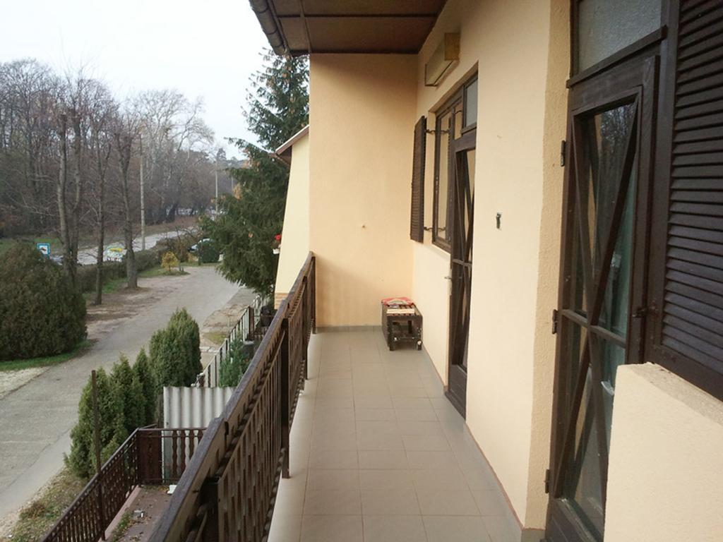 Orchidea Apartman Tata Ruang foto